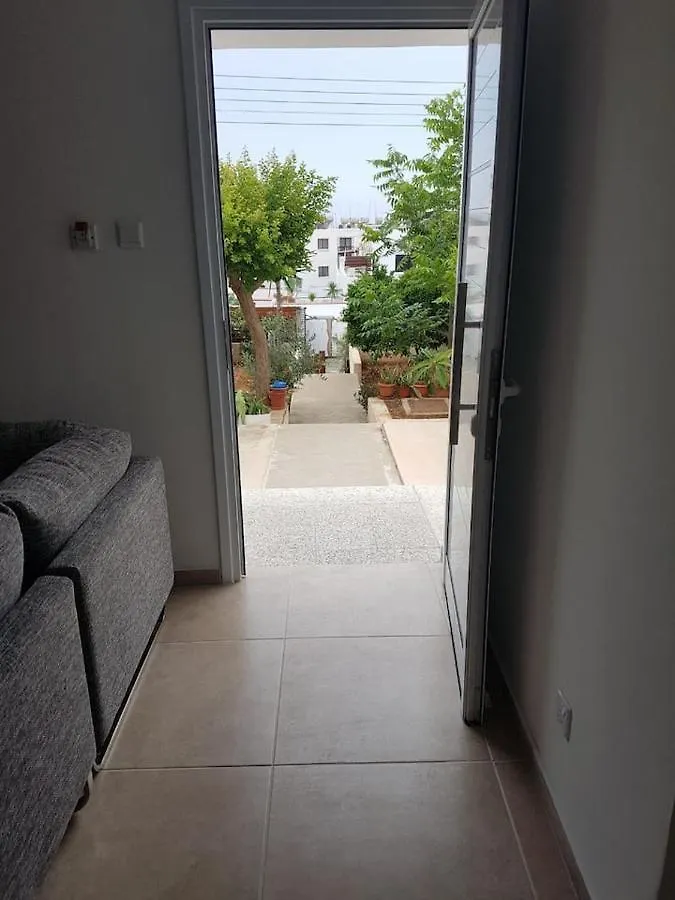 Epistimi 3 Bedroom Holiday House Agia Napa Ferienhaus